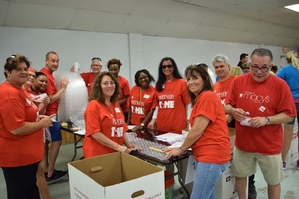 volunteers at Day of Caring