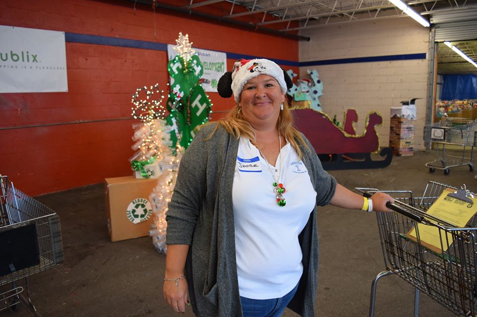 United Way Holiday Project volunteer