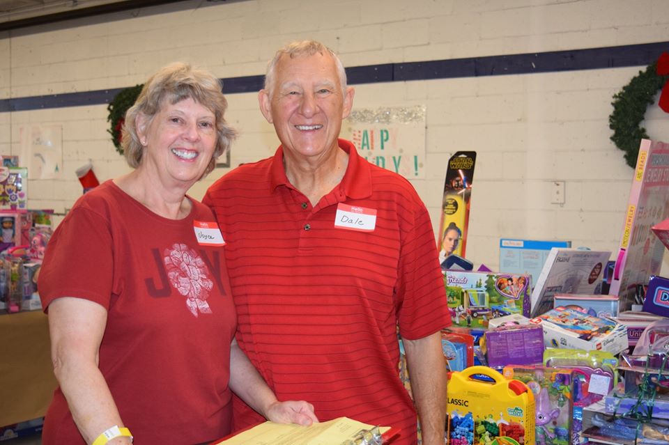 United Way Holiday Project volunteers