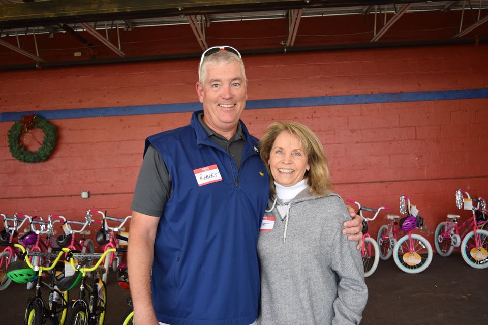 United Way Holiday Project volunteers