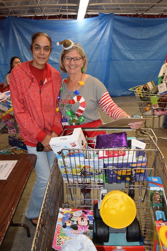 United Way Holiday Project toy distribution