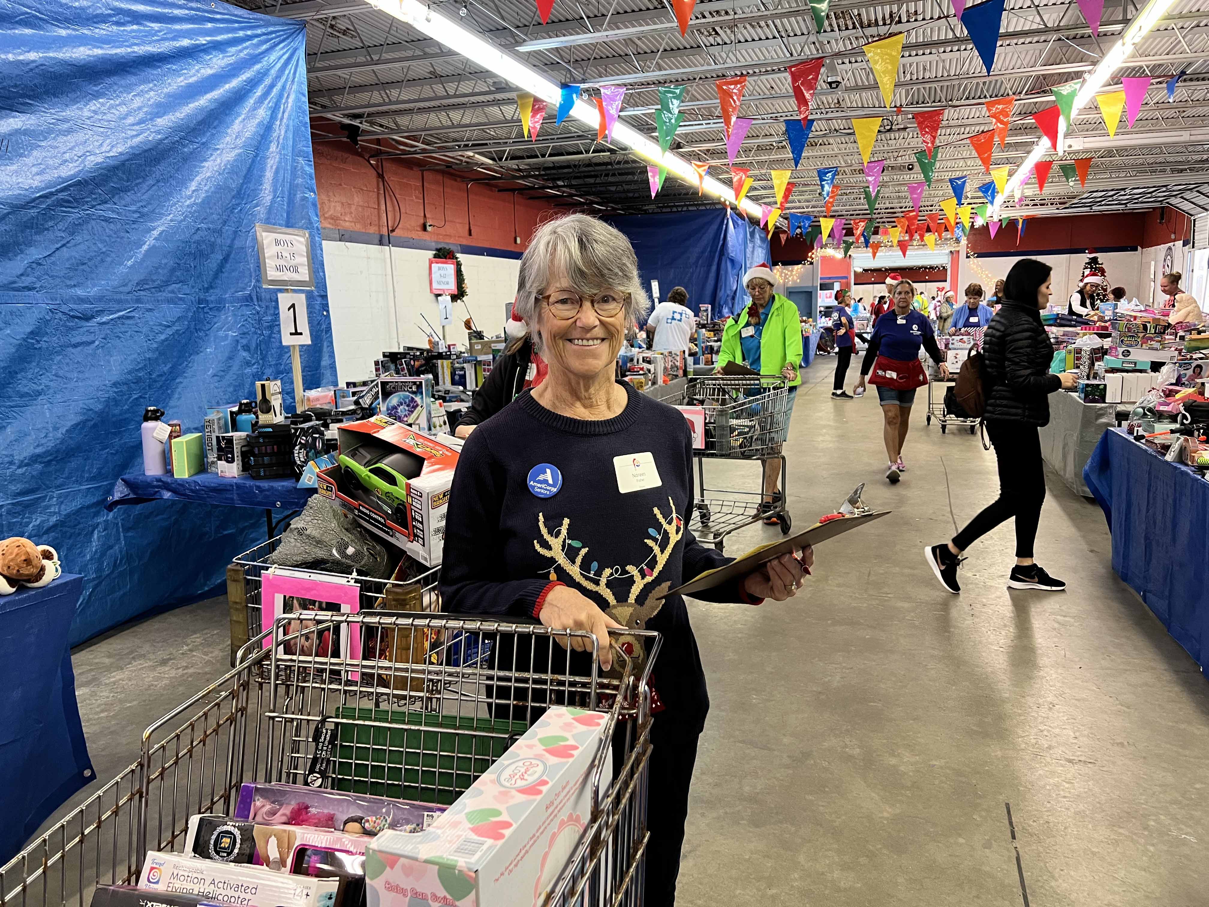 United Way Holiday Project Volunteers