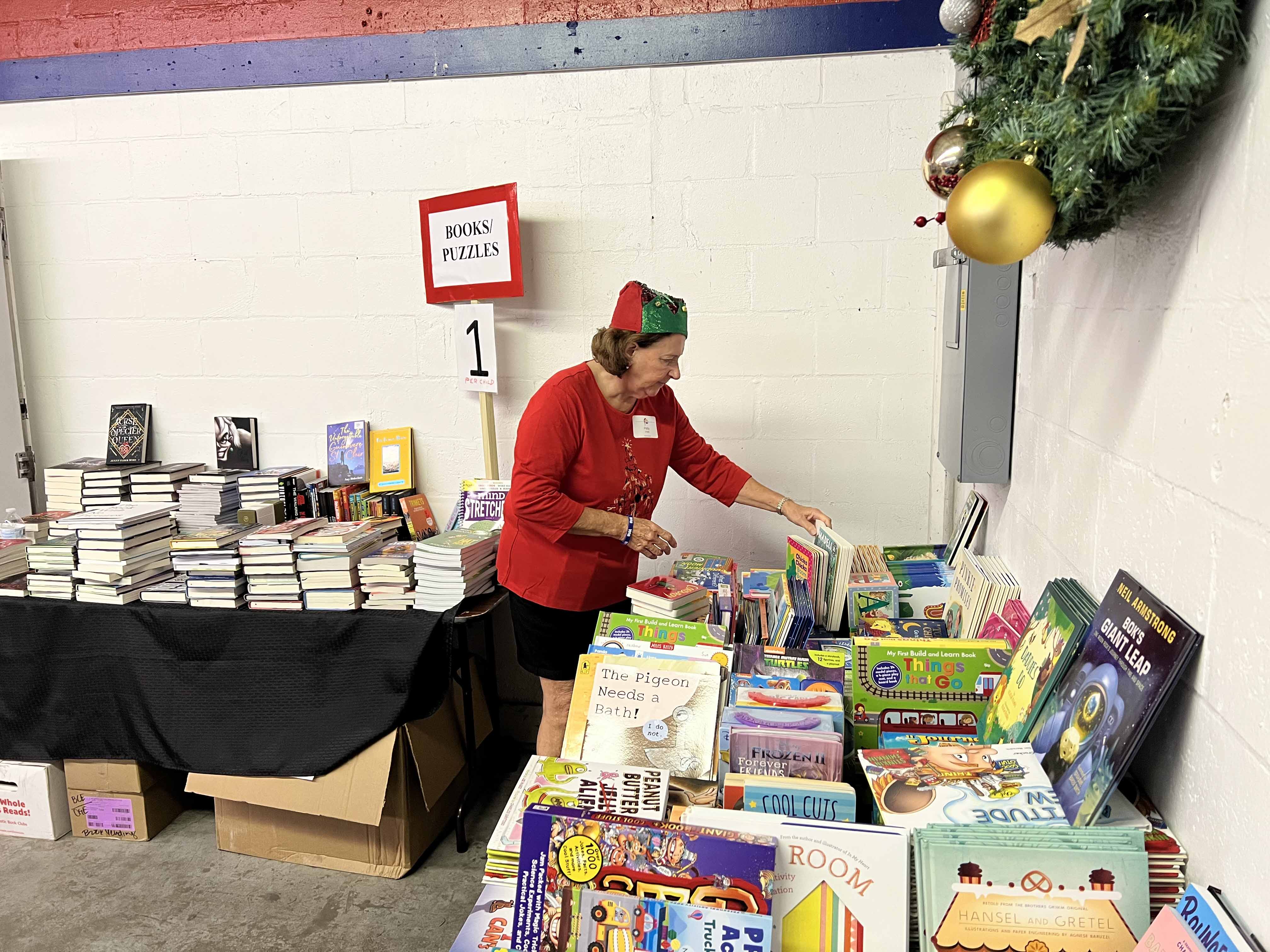 United Way Holiday Project Volunteers