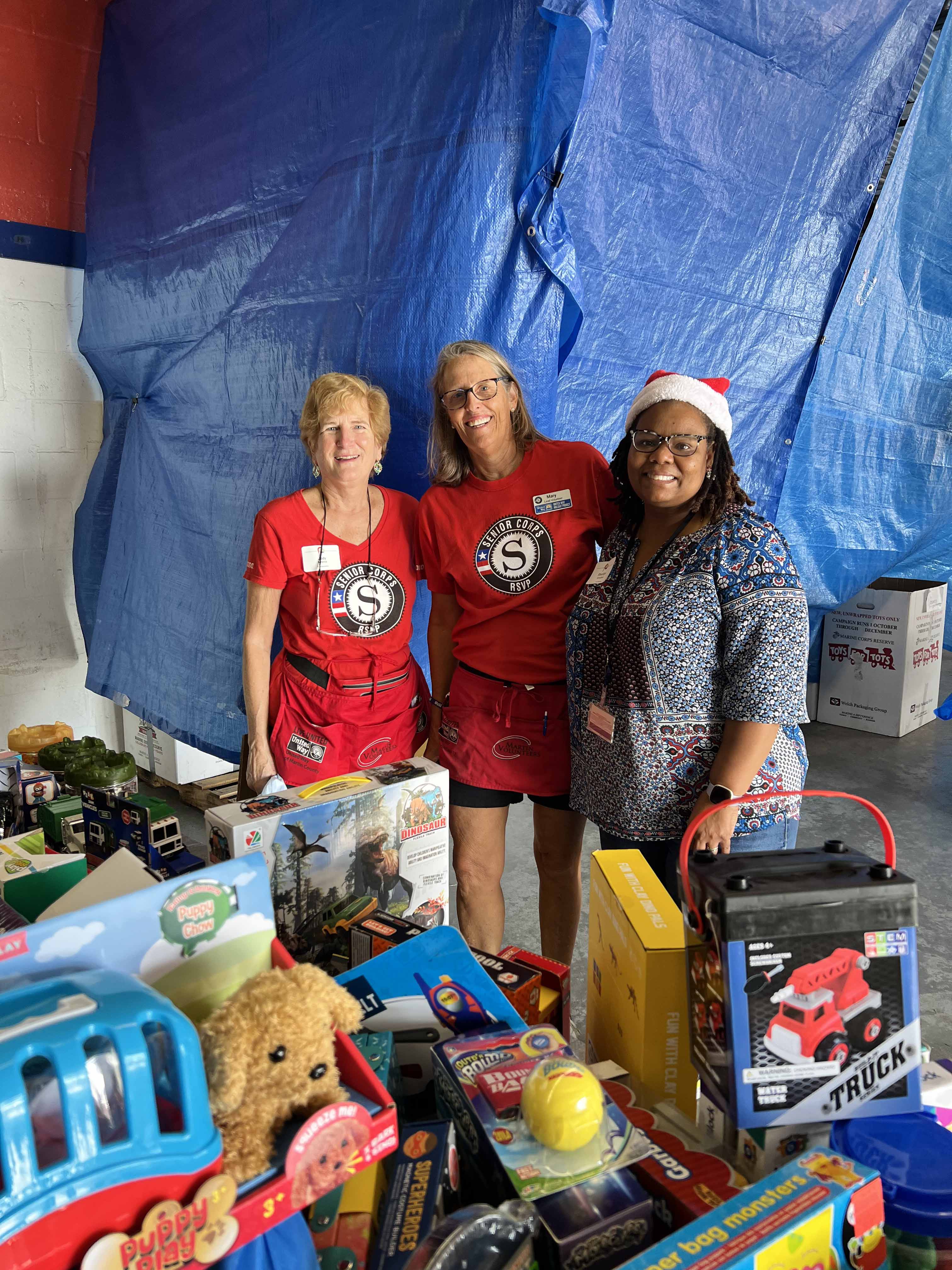 United Way Holiday Project Volunteers